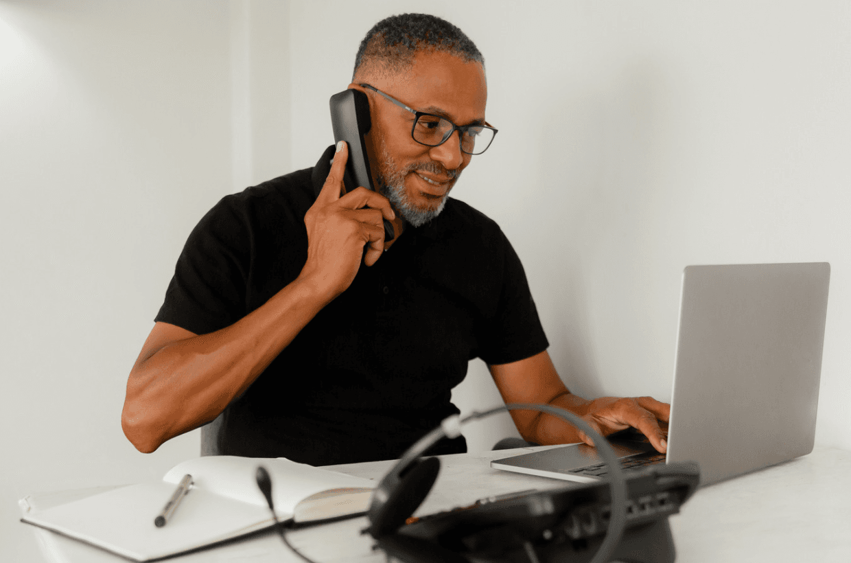 Technicien IT8 Solutions en assistance téléphonique